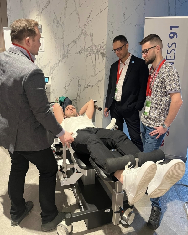 GraviSpine and Platinium 3D for spinal therapies presented in Bulgaria